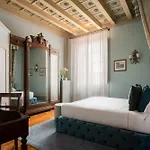 Loggiato Dei Serviti Hotel 3*