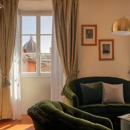 Hotell Loggiato Dei Serviti 3*