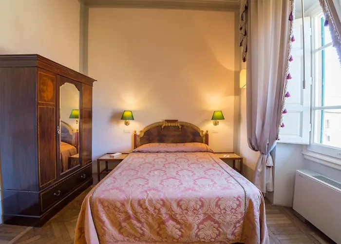 Loggiato Dei Serviti Szálloda 3*