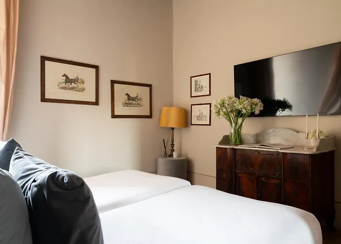 Loggiato Dei Serviti Szálloda Firenze