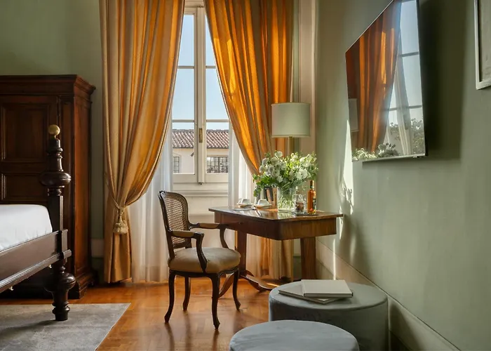 Loggiato Dei Serviti 3* Firenze