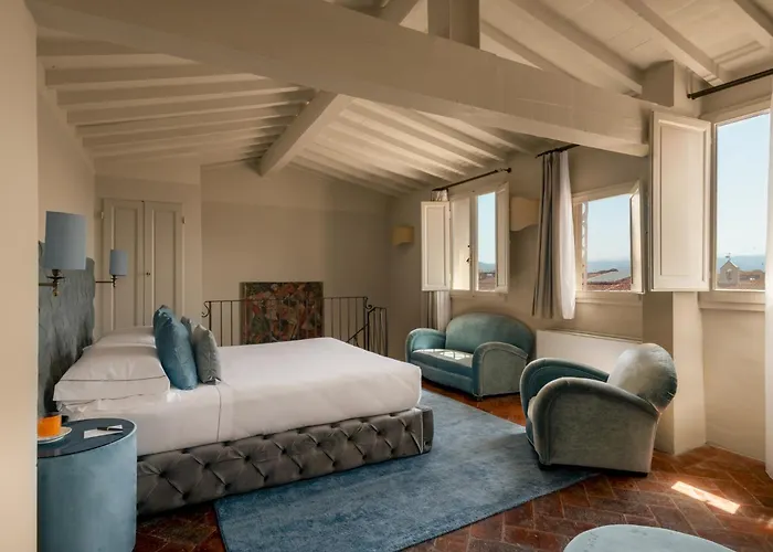 Loggiato Dei Serviti Szálloda