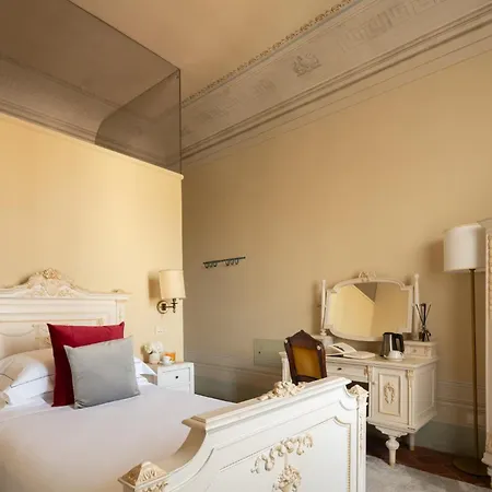 Loggiato Dei Serviti Florença