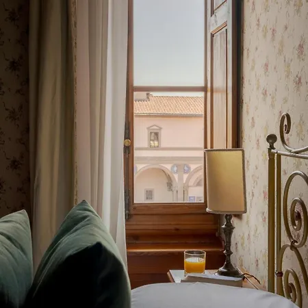 Loggiato Dei Serviti Hotel