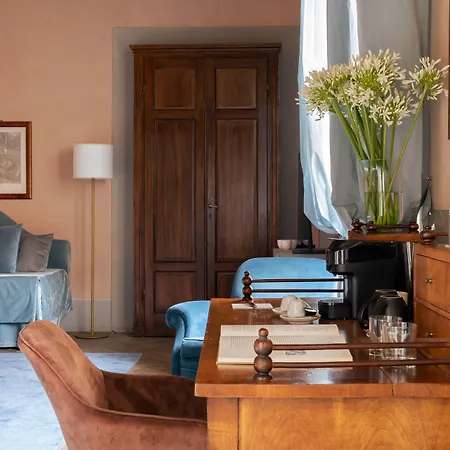 Loggiato Dei Serviti 3* Florença