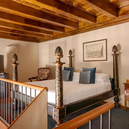 Loggiato Dei Serviti